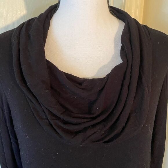 Joseph A. Black turtle neck, medium - Picture 2 of 6